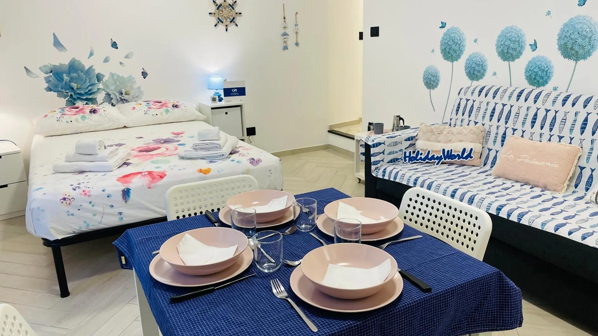 Casa Ninetta By Holiday World Finale Ligure Lägenhet